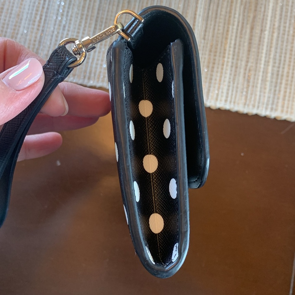 Kate Spade Cheers polka dot phone wristlet EUC - Picture 6 of 14